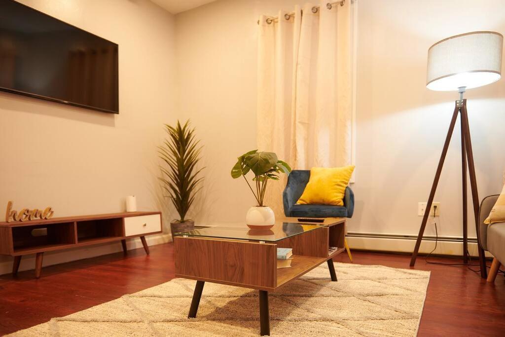 Cozy Apartment 2Nd 10Min Walk Downtown And City View Providence Extérieur photo